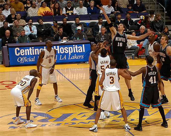 image-careerLakers-4